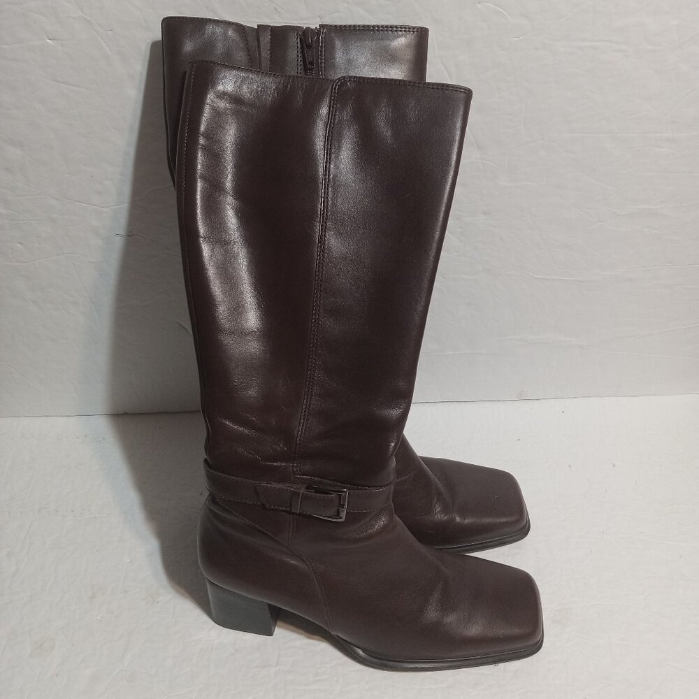Michelle D Women's Brown Leather Knee High Boots 9M